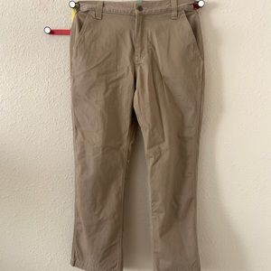 Cathartt men’s cargo pants (size 33x30)